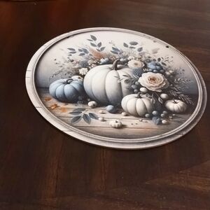 Round Wooden Floral Print